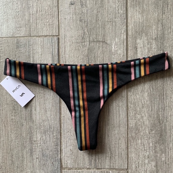 🔥🔥RVCA - RETRO STRIPED ISLE BOTTOMS🔥🔥 - Picture 3 of 3